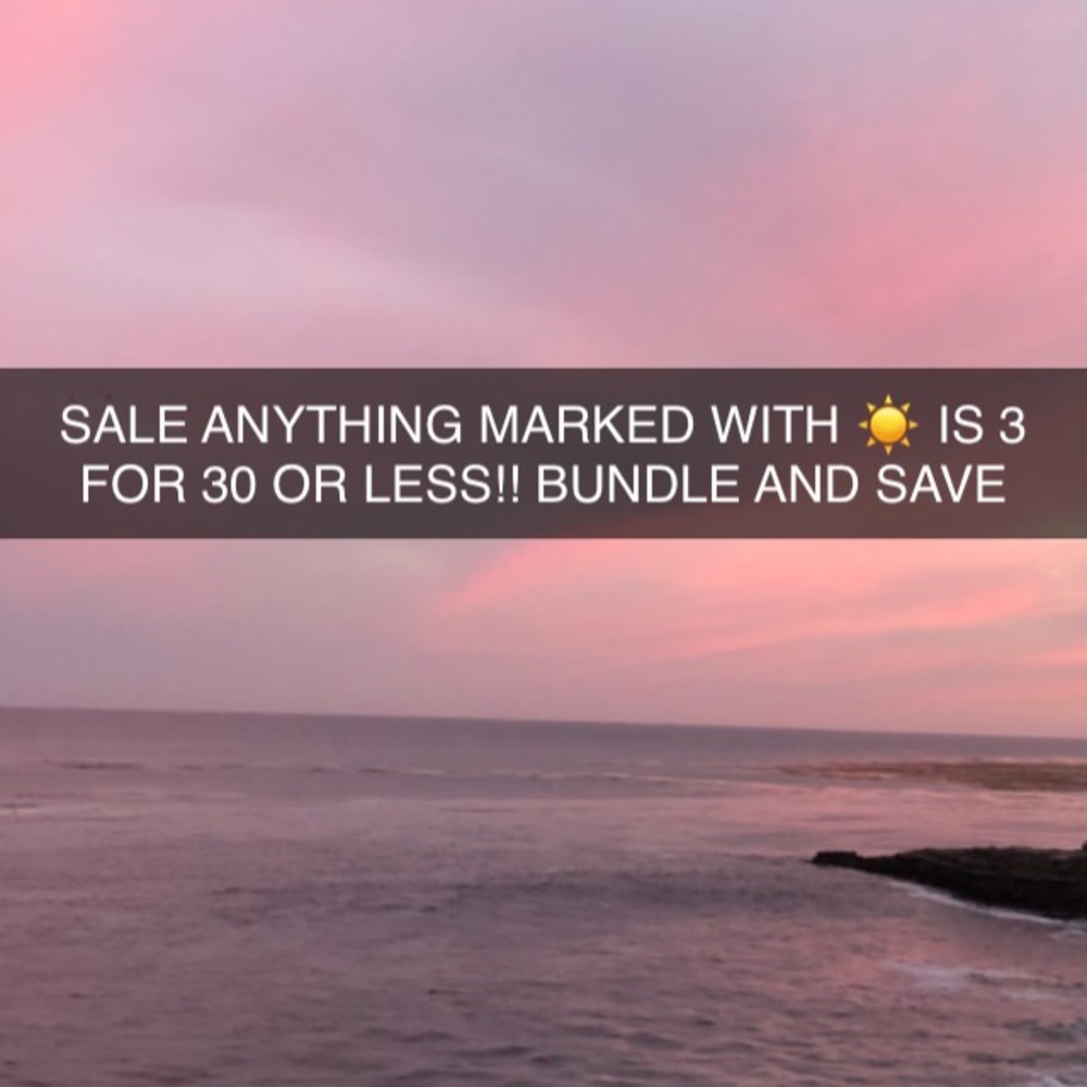 CLOSET SALE 3 FOR 30 OR LESS ITEMS WITH ☀️